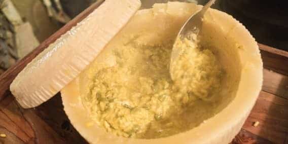 15 отвратительных блюд со всего мира, которые кажутся кому-то вкусными