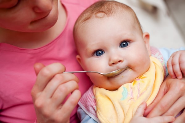 Почему у ребенка нет аппетита: 10 возможных причин