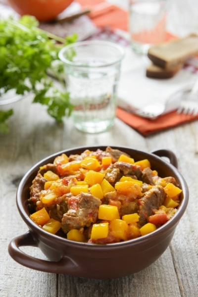 Жаркое из тыквы и свинины по-цыгански