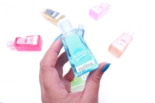 Санитайзер для рук: как и зачем пользоваться