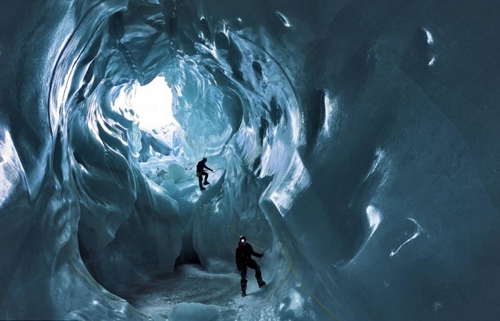 Топ-10 самых завораживающих ледовых пещер