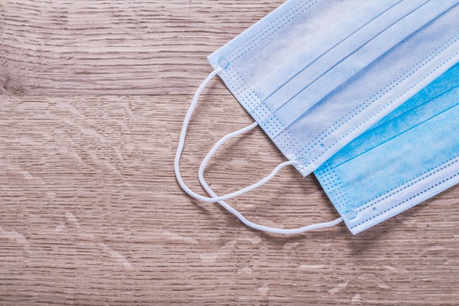 Медицинская маска: какие виды действительно защищают от вирусов