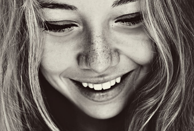 5 причин, почему вы должны больше улыбаться