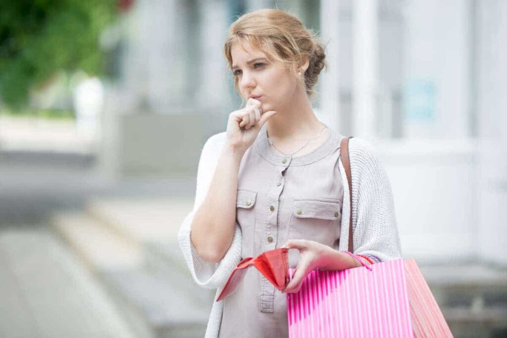 Как откладывать деньги и радоваться жизни одновременно?